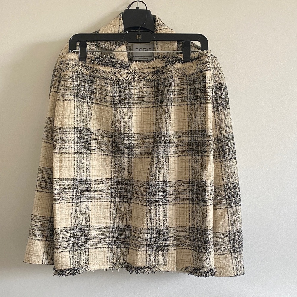 Like New The Fold London Skirt Blazer Plaid Suit Size 12 - Picture 2 of 12